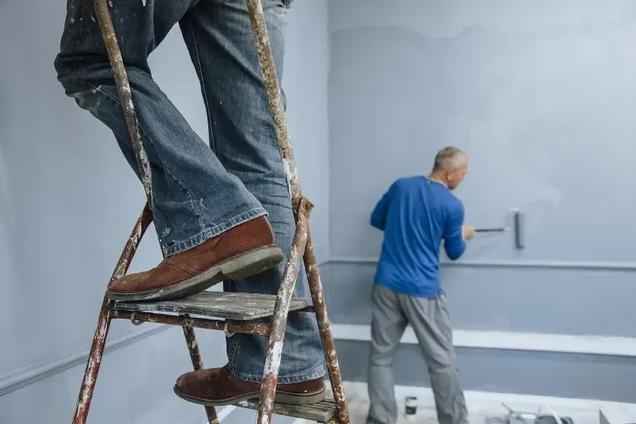 Benefits Of Hiring A Professional Interior Painter in Carpentersville, IL Benefits Of Hiring A Professional Interior Painter in Carpentersville, IL